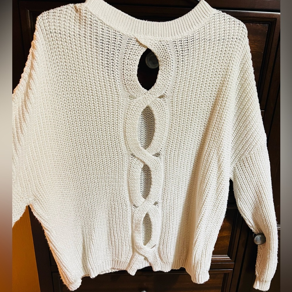 Elegant White Sweater with Unique Back Design